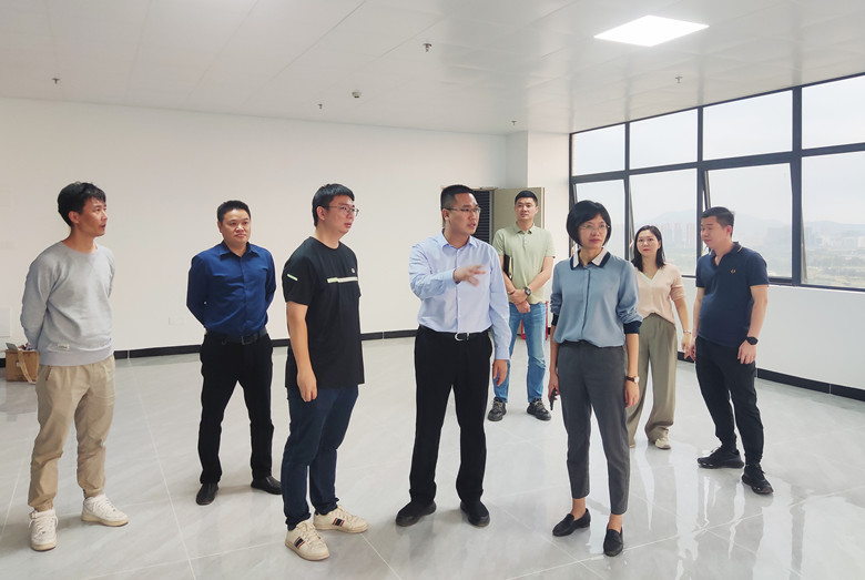 retouch_2023121218223751(1)_副本.jpg